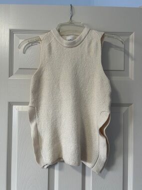 Wilfred Cream Sleeveless 100% Wool Vest